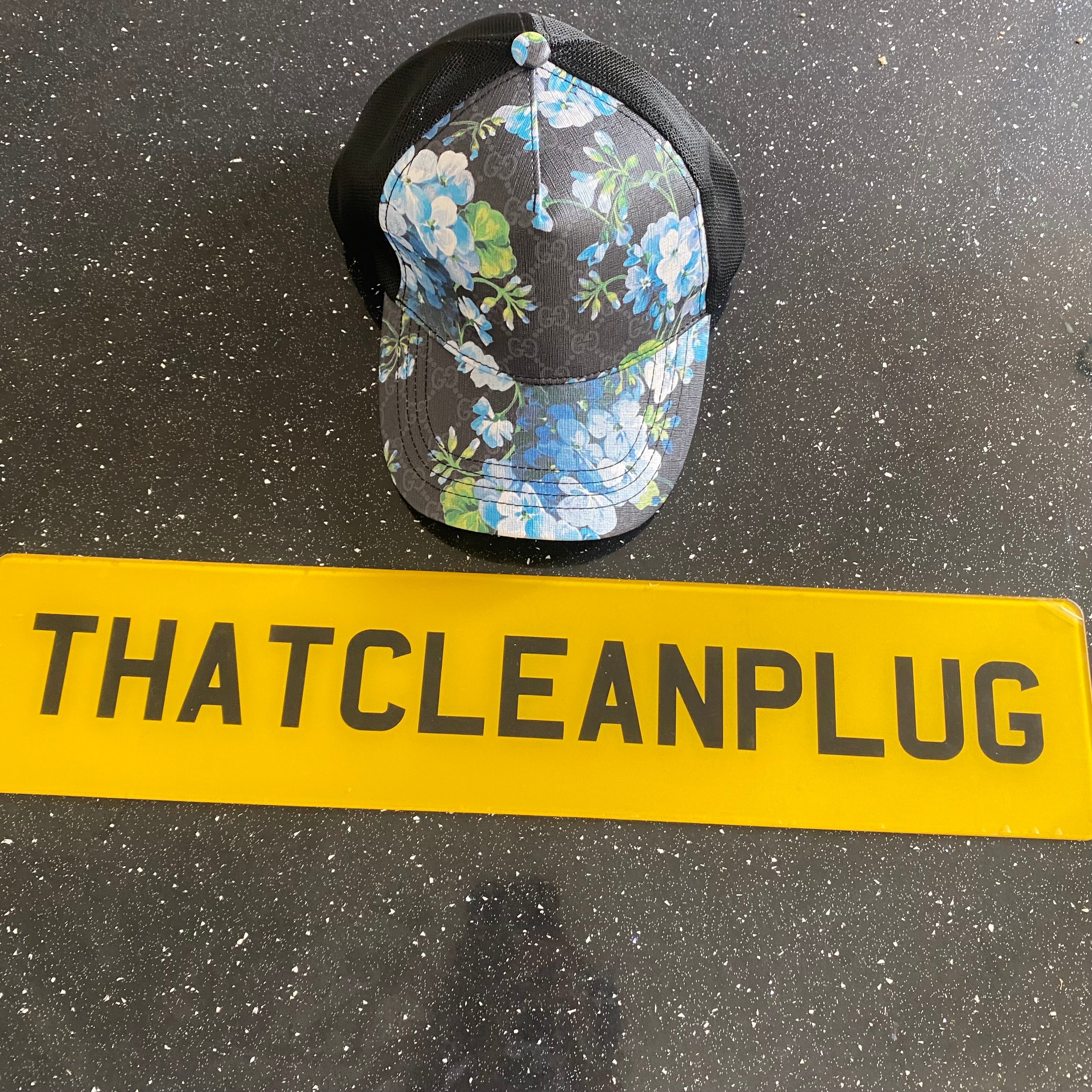 Black Blue Flower Cap