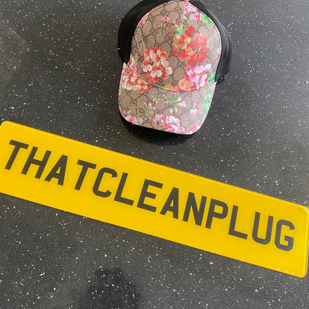 Beige Red Flower Cap