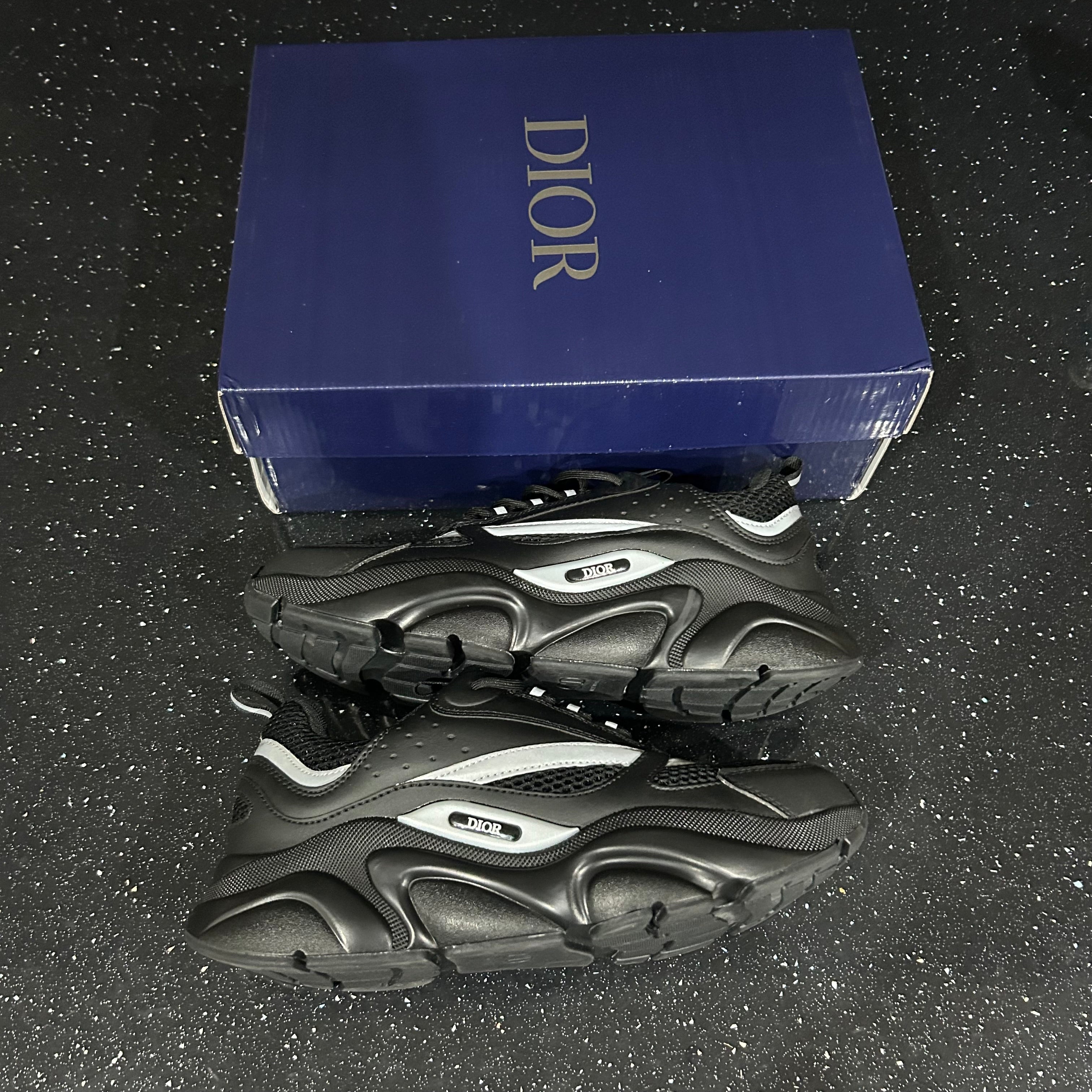 Door 22 Trainers with box