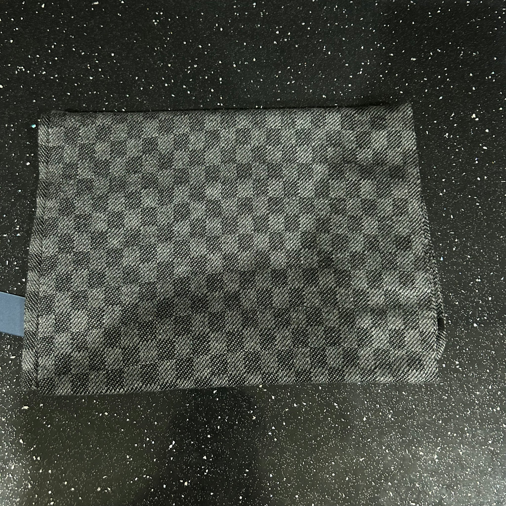 Black Chequrred Scarf